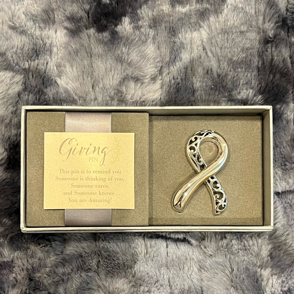 Silver Ribbon Giving Pin - Picture 3 of 6